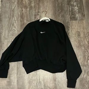 Black Nike Crewneck